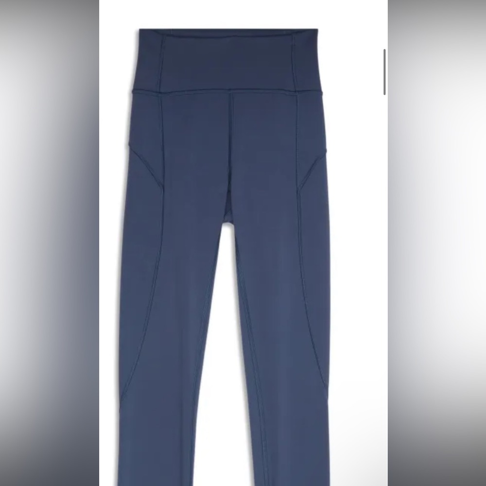 Thunder blu lululemon leggings size 4
